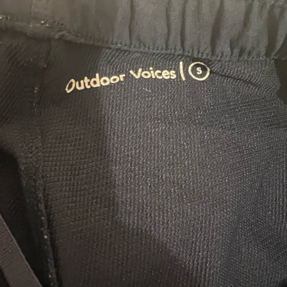 Outdoor voices stretch crepe track shirts - Picture 5 of 8